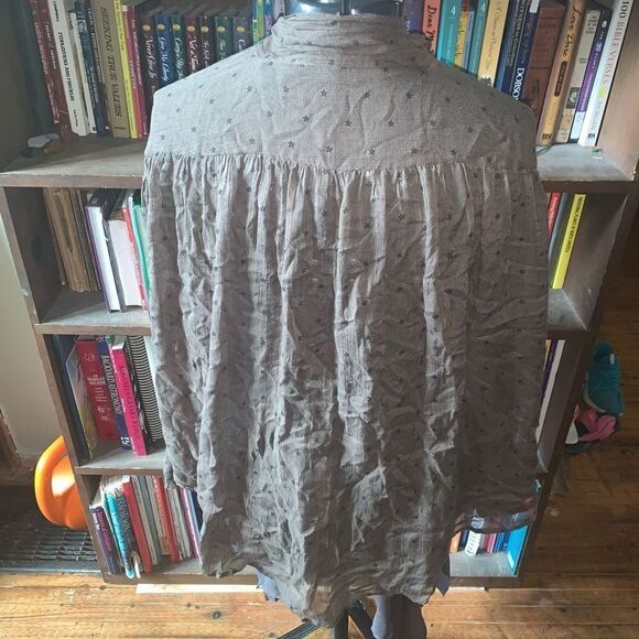 FP One semi sheer flowy button down chocker tie neck stars XS blouse - Picture 2 of 4